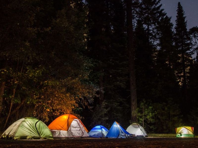 Campground RV hookups and amenities